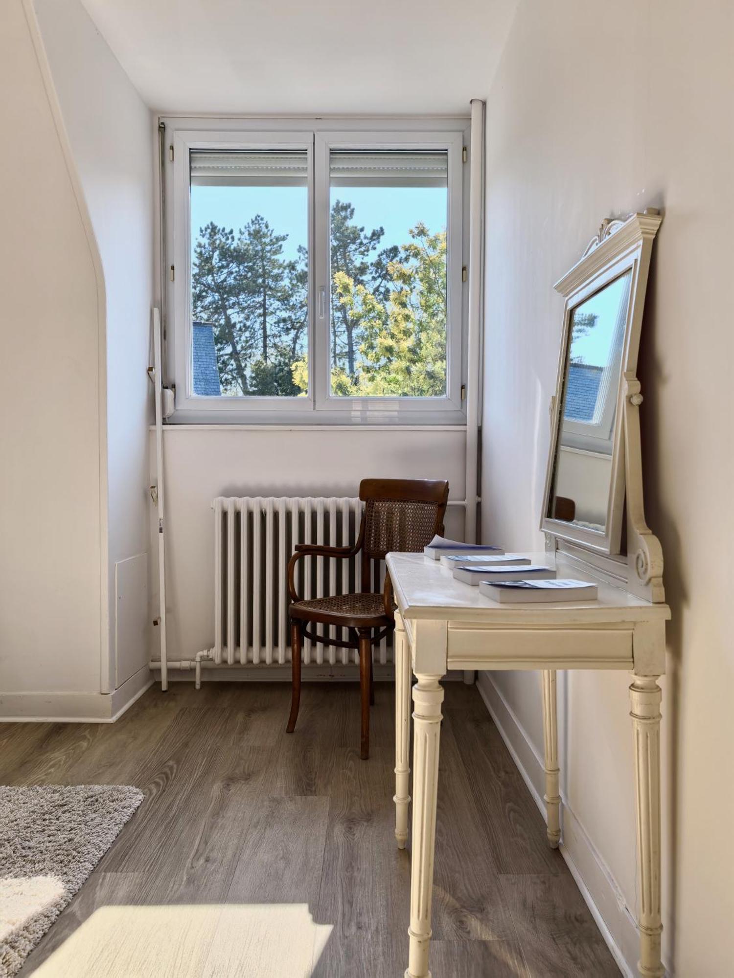La Triolette, Maison Chaleureuse, Independante Et Refaite A Neuf Dans Le Vieux Coutainville, Tourisme Ou Teletravail آغون - كونتاينفيل المظهر الخارجي الصورة